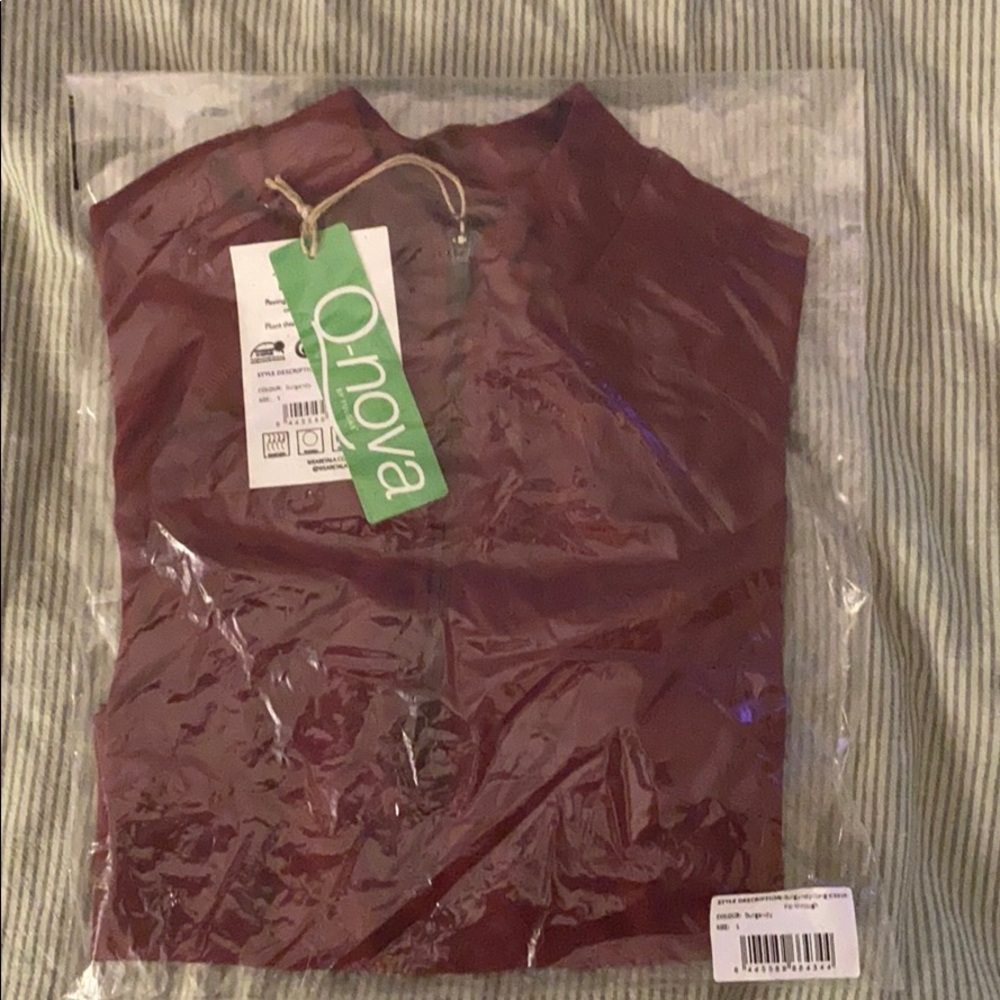Tala Burgundy Crop Top (workout cloth)